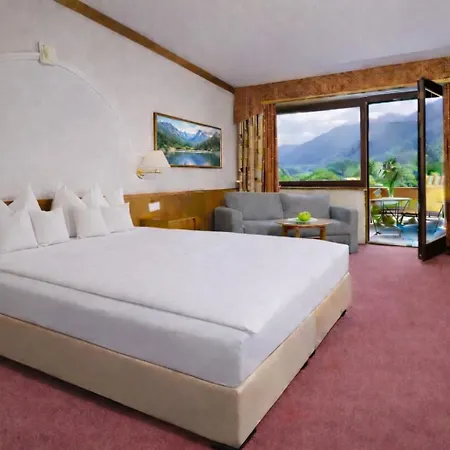 Wohlfühl&Genusshotel Felsenhof-3