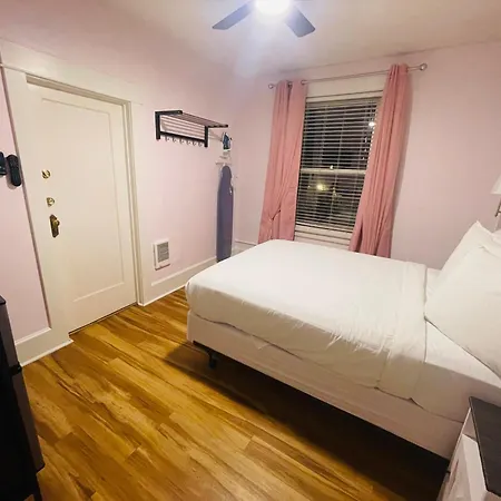 Americas Best Value Inn Royal Carriage-3