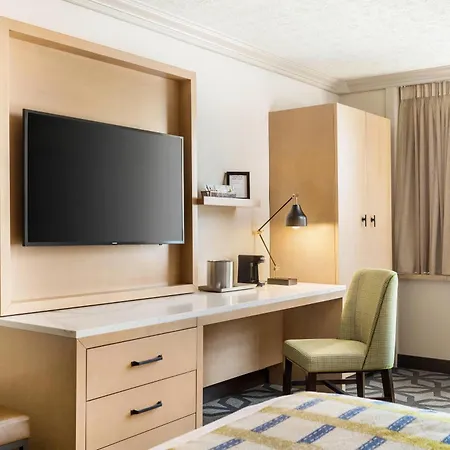 Galt House Hotel, A Trademark Collection Hotel-2