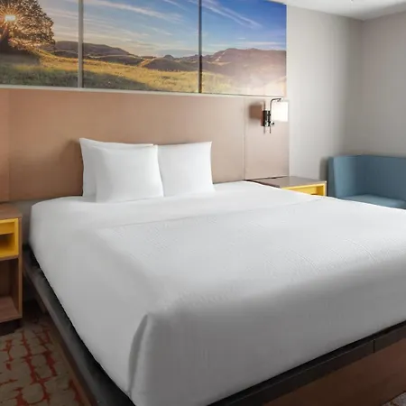 Days Inn By Wyndham Omaha Ne-3