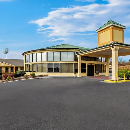 Quality Inn Hillsville-3