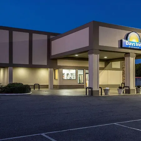 Days Inn By Wyndham Adel I-75-3