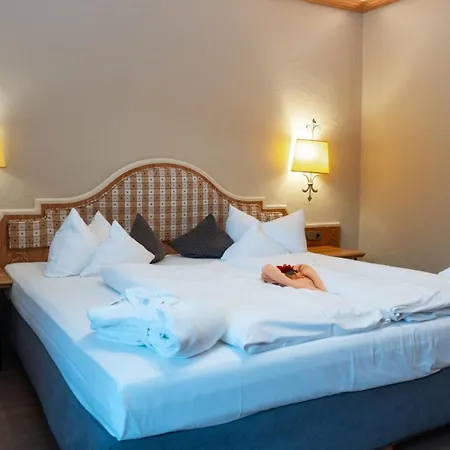 Wellness Hotel Bayerischer Hof-2