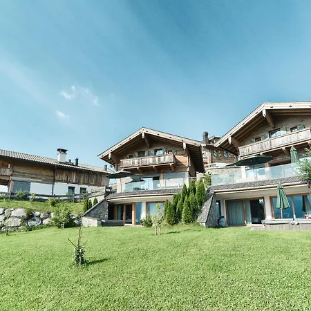 Maierl-Alm&Maierl-Chalets-3
