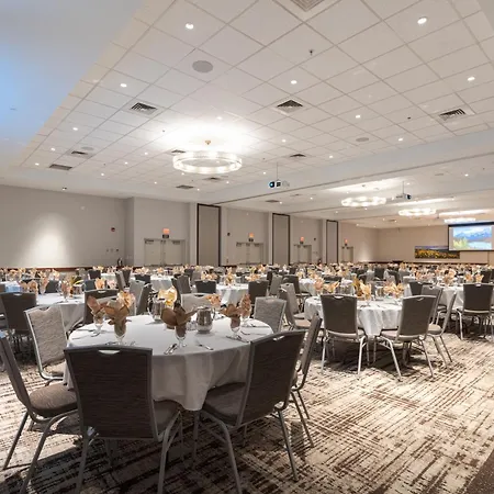 Best Western Plus Grantree Inn-3