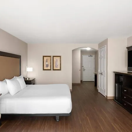 La Quinta By Wyndham Paso Robles-2