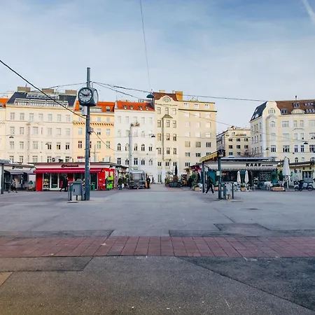 Meininger Hotel Wien Downtown Sissi-3
