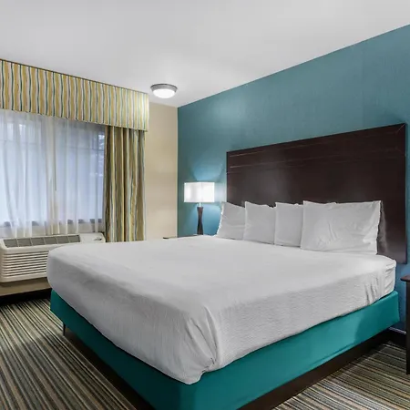 Best Western Long Beach Inn-3