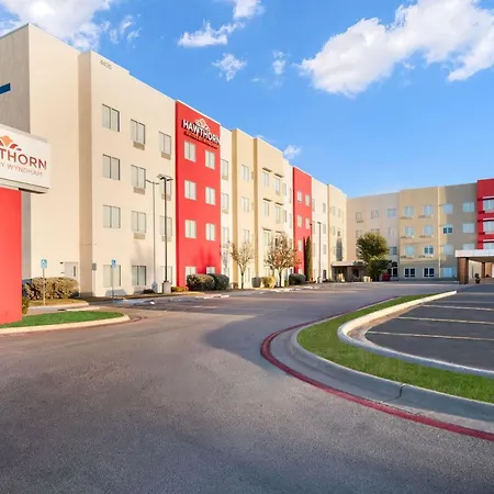 Hawthorn Suites By Wyndham Lubbock-2