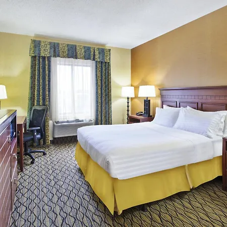 Holiday Inn Express Hotel & Suites - Belleville Area By Ihg-2
