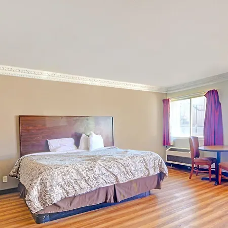 Travelers Inn By Oyo Wichita Falls-3