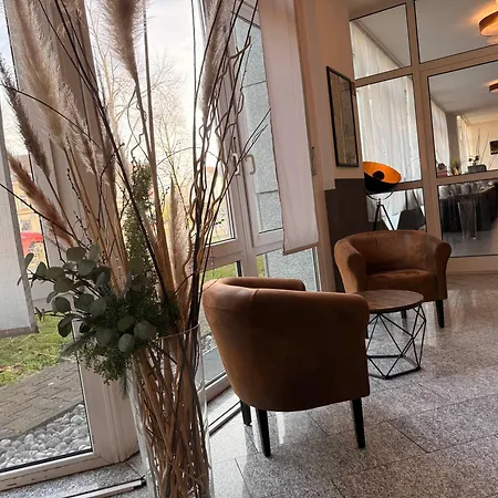 Astoria Easy Hotel Essen-3
