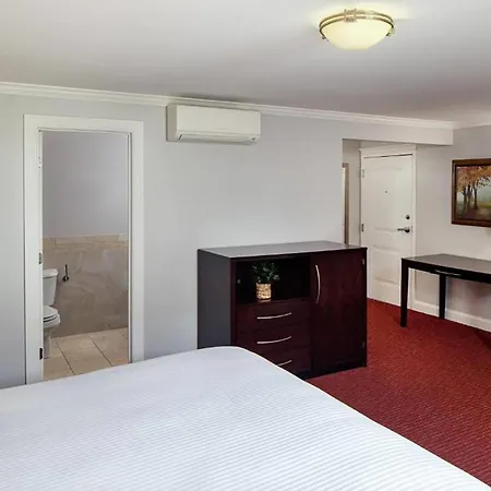 Golden Gables Inn Dazzler Select By Wyndham-3