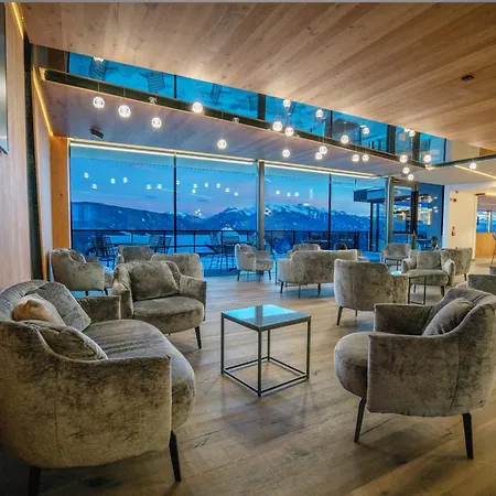 Hotel Purvita - Ski In Ski Out - Infinity Pool-3