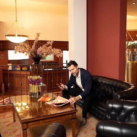 Hotel Maxim-3