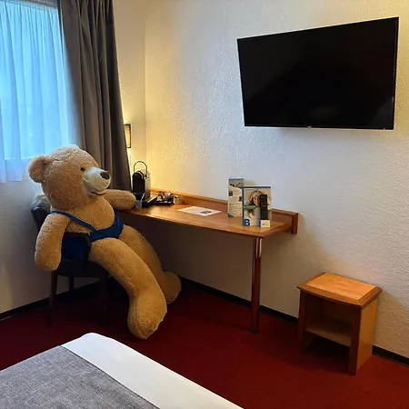 Brit Hotel Confort Villeneuve Sur Lot-3