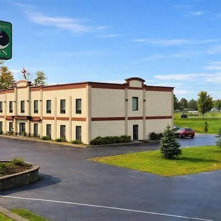Pleasant Night Inn Carthage Near Fort Drum-2