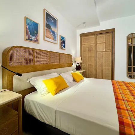 Résidence Le Vallon Guadeloupe Parc Piscine Appartements&Studios&Services hôteliers à la carte-2