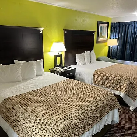 Driftwood Inn - Lake City-3