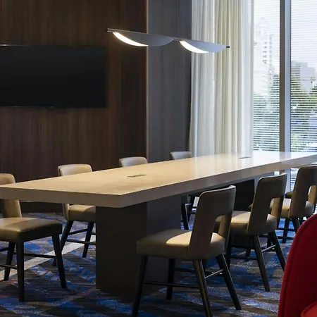 Courtyard By Marriott Los Angeles L.A. Live-3