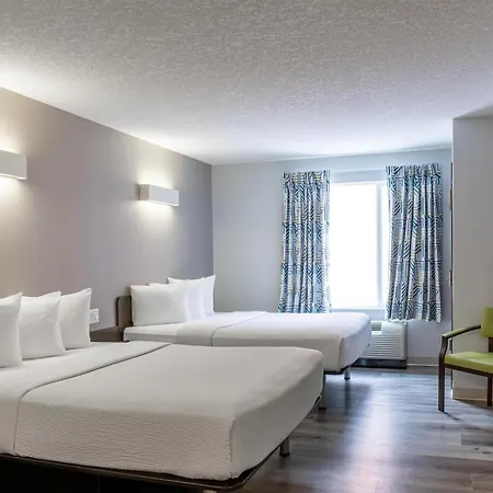 Motel 6 Airdrie-3