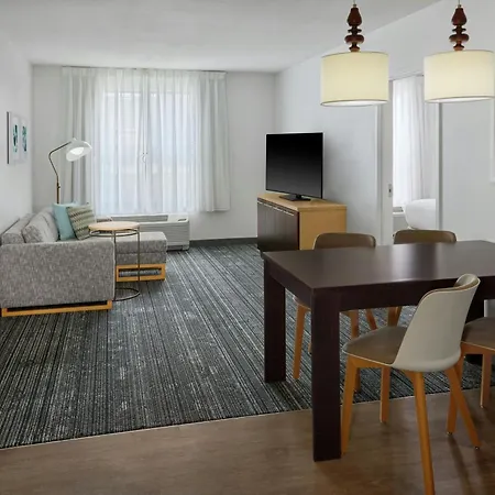 Towneplace Suites By Marriott Lawrence Downtown-3