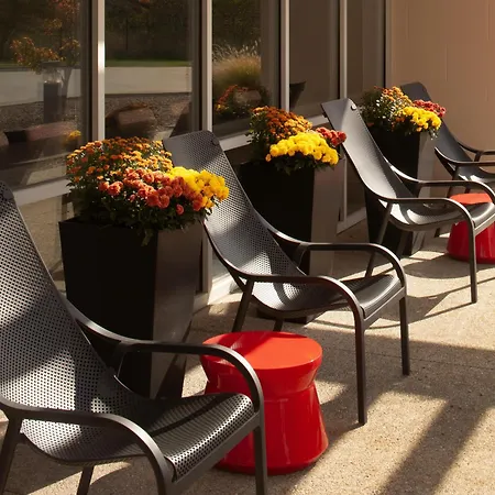 Home2 Suites By Hilton Canton-2
