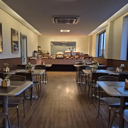 Real Hotel-2