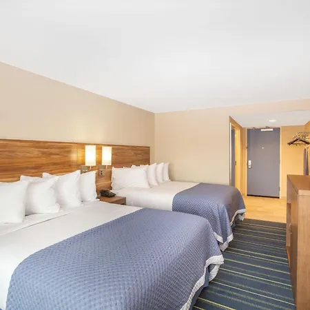 Days Inn & Suites By Wyndham Kearney Ne-3