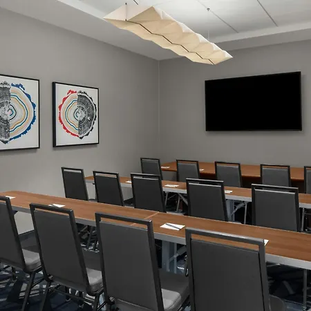 Towneplace Suites By Marriott Columbus Easton Area-2