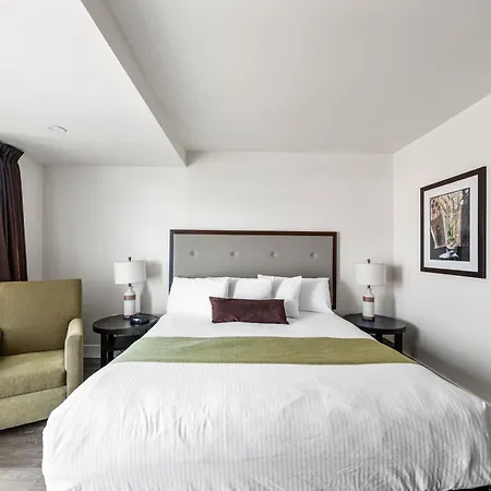 Shores Inn & Hotel-2