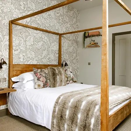 The George-3