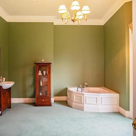 Netley Hall-2