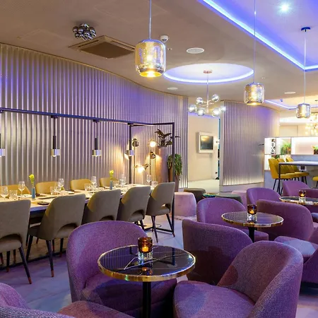 Leonardo Hotel Augsburg-3