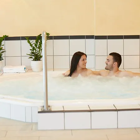 Wander-&Wellnesshotel Nägele-2