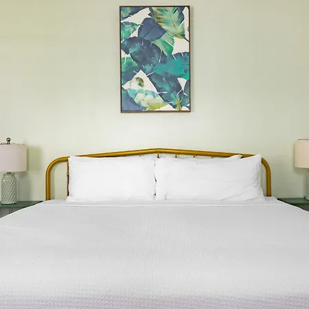 Key Lime Cottage-2
