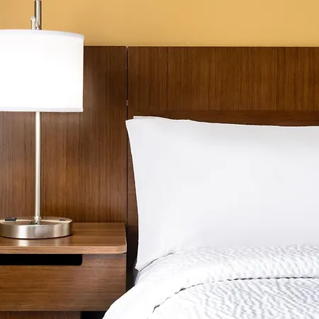 Franklin Inn & Suites-2
