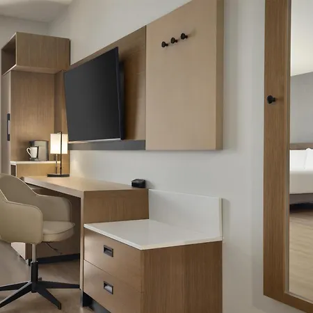 Hyatt Place Windsor-2