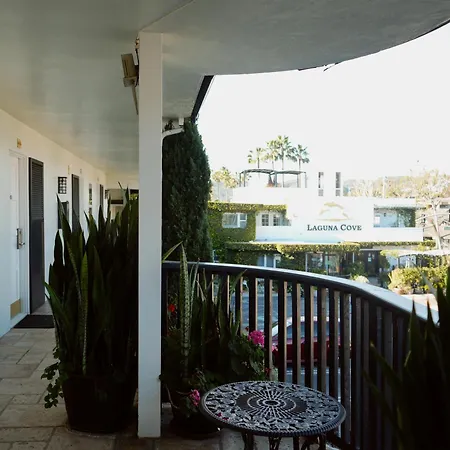 Laguna Cove Hotel-3