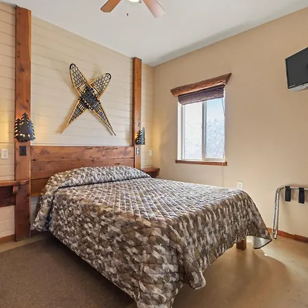 Wild Goose Lodge-3