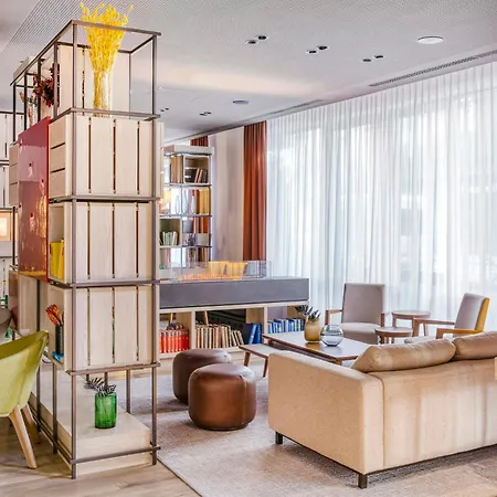 Hotel Nuernberg City Center By Leonardo Hotels-3