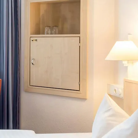 Hotel Magdeburg City Center By Leonardo Hotels-2