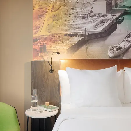Leonardo Hotel Rotterdam Savoy-2