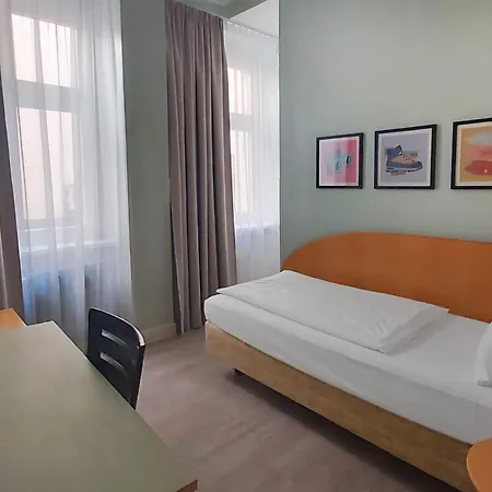Garner Hotel Berlin - Messe by IHG-3