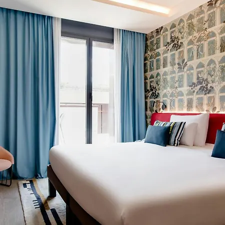 Motel One Madrid-Plaza De Espana-3