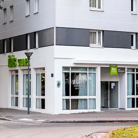 Ibis Styles Lyon Villeurbanne Parc de la Tête d'Or-2