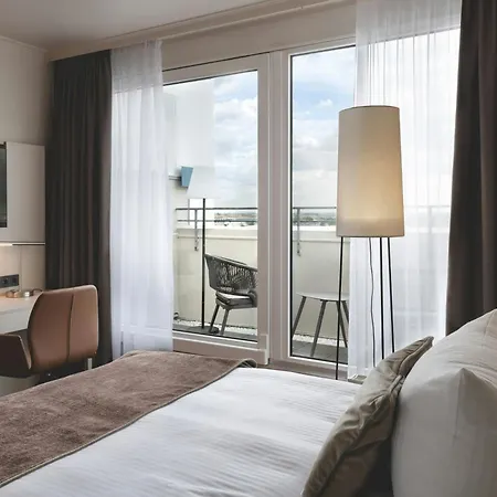 Leonardo Hotel Heidelberg City Center-2