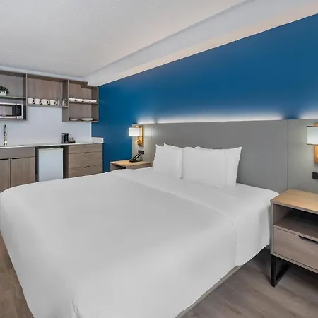 Comfort Inn Belleville-3