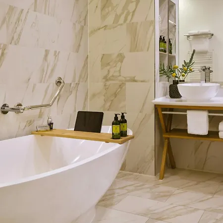 The Posthouse Berlin Potsdamer Platz- Leonardo Limited Edition-3