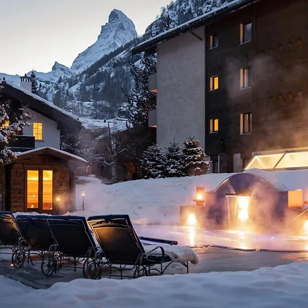 Le Mirabeau Resort & Spa-3